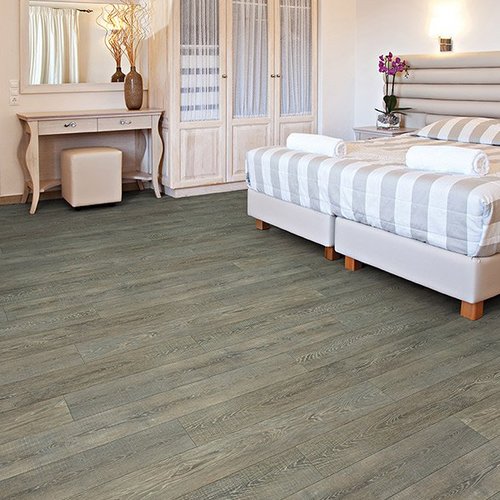 Luxury vinyl tile (LVT) flooring in Perrysburg, OH from Carpet Spectrum