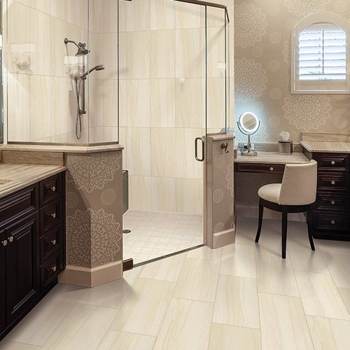 Custom tile bathrooms in Toledo, OH from Carpet Spectrum